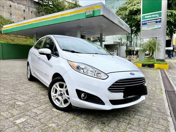FORD FIESTA 1.6 SE SEDAN 16V FLEX 4P POWERSHIFT FORD FIESTA 1.6 SE SEDAN 16V FLEX 4P POWERSHIFT